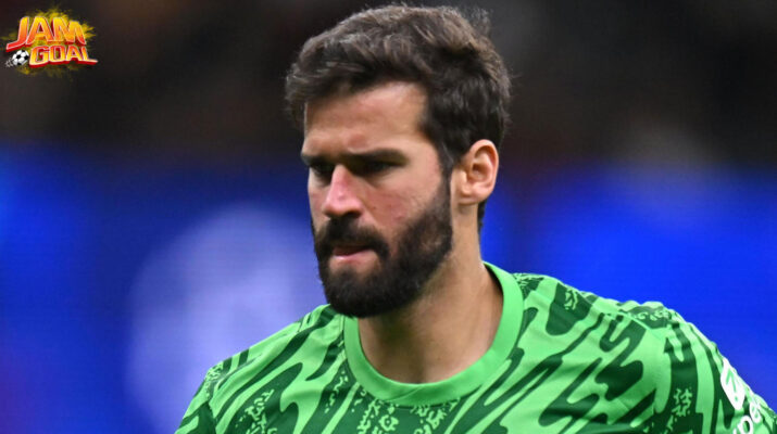 Bertamu ke Wolverhampton, Liverpool Bisa Diperkuat Alisson Lagi?