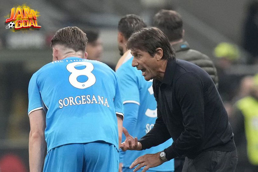 Simsalabim Contekadabra: Transformasi Napoli dari Peringkat ke-10 hingga Calon Scudetto