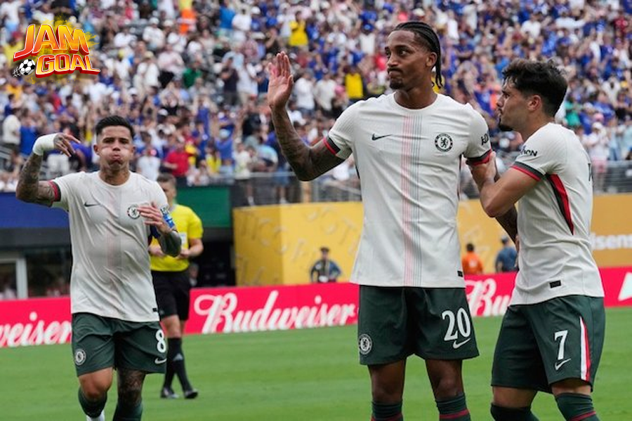 Respect! Joao Pedro Memilih Tidak Selebrasi Saat Cetak Gol Indah Ke Mantan Klubnya