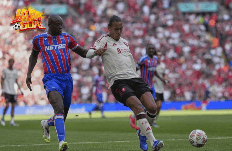 Virgil van Dijk Minta Liverpool Bangkit Usai Kalah di Community Shield