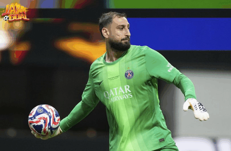 PSG Coret Gianluigi Donnarumma dari Skuad Piala Super Eropa, Segera OTW ke MU?