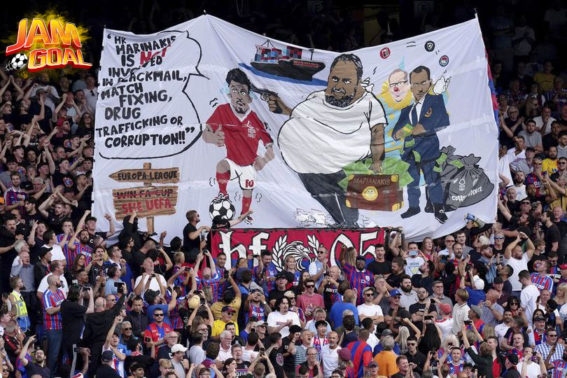 Spanduk Menggemparkan di Selhurst Park: FA Selidiki Aksi Suporter Crystal Palace
