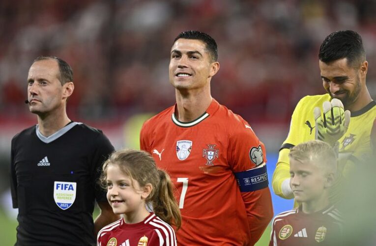 Usai Antarkan Portugal Sikat Hungaria, Ronaldo Tuai Pujian Dari Martinez
