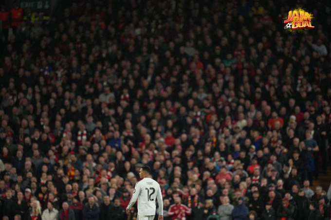 Alexander-Arnold Dihujani Cemooh di Anfield? Fans Liverpool Memang Gak Paham-Paham