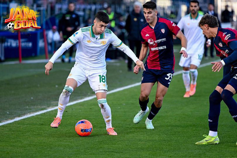 Dalam pertandingan yang berlangsung di Sardinia, Cagliari berhasil mengalahkan Roma dengan skor yang cukup mengejutkan.